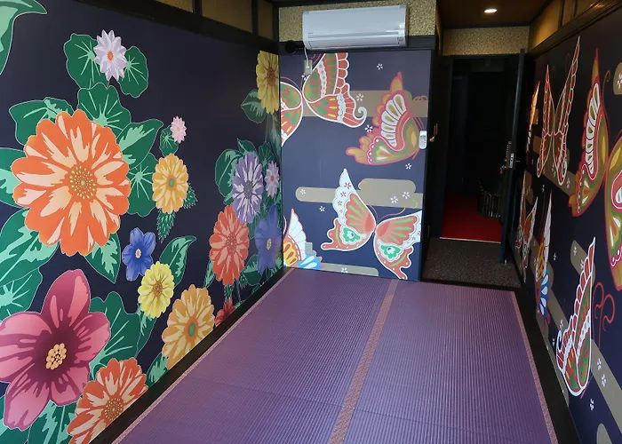 Picnic Hostel Osaka